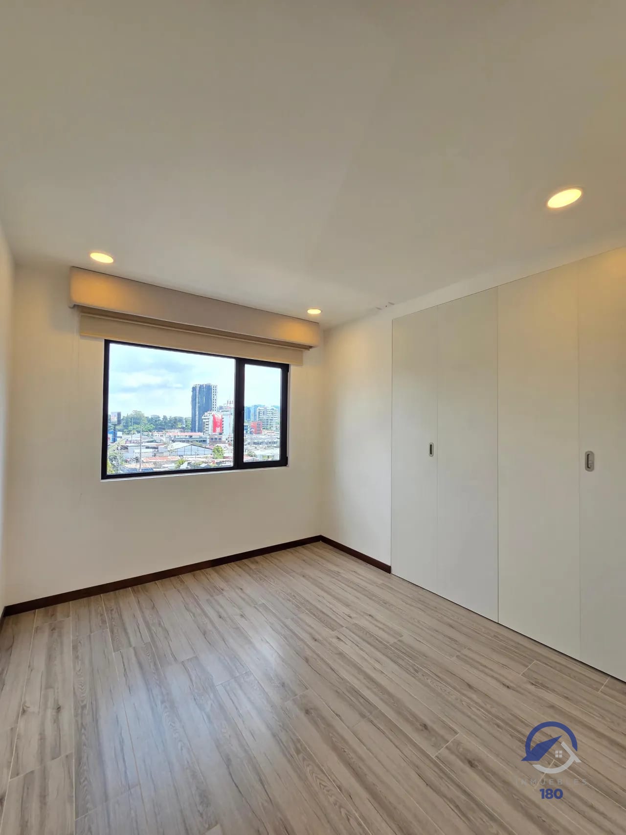 Apartamento para estrenar en renta en Edificio Neo 2, zona 10 — Apartamento en Alquiler en Neo Apartamentos, Zona 10, Guatemala, Ciudad — foto 6 de 16