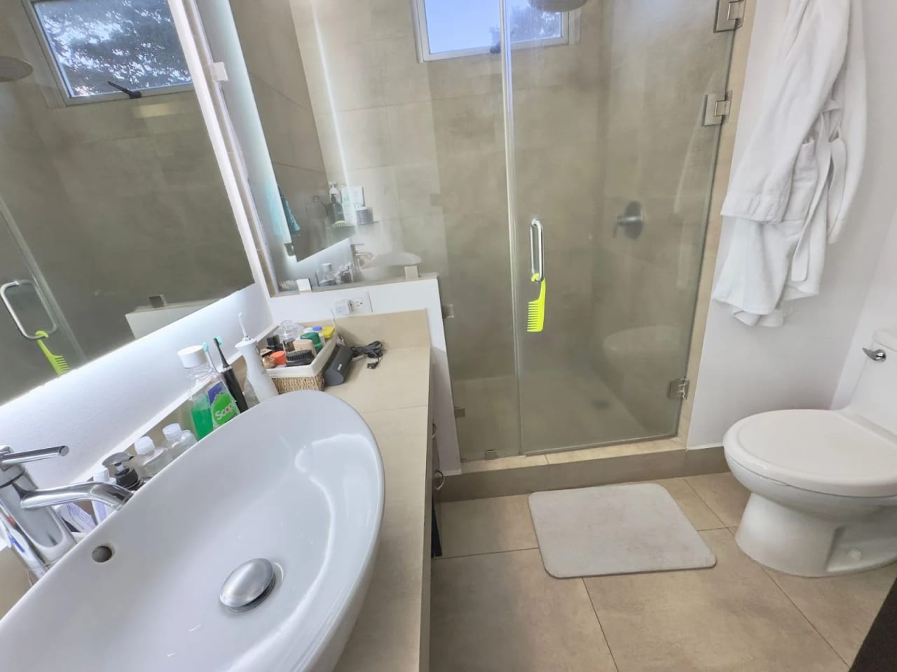 Venta de amplio apartamento en Edificio Quinze | Vista Hermosa 1 en Zona 15 - dentro de garitas. — Apartamento en Venta en Quinze, Zona 15, Guatemala, Ciudad — foto 4 de 15