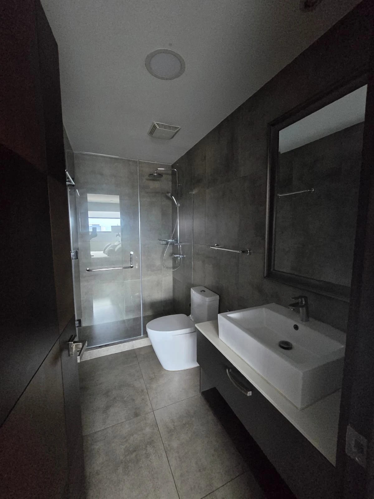 Renta de apartamento amueblado en Edificio Urbana Zona 10 — Apartamento en Alquiler en Urbana, Zona 10, Guatemala, Ciudad — foto 7 de 8