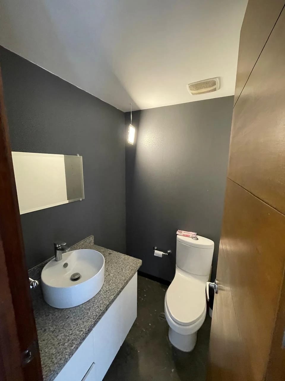 Venta de apartamento estilo loft en Edificio 4Venezia 4 grados norte Zona 4 — Apartamento en Venta en Cuatro Venezia, Zona 4, Guatemala, Ciudad — foto 1 de 15
