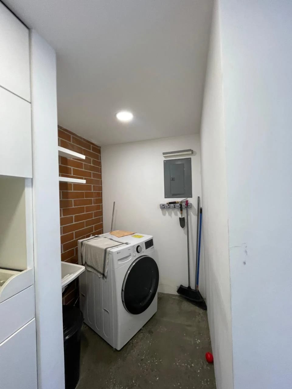 Venta de apartamento estilo loft en Edificio 4Venezia 4 grados norte Zona 4 — Apartamento en Venta en Cuatro Venezia, Zona 4, Guatemala, Ciudad — foto 2 de 15
