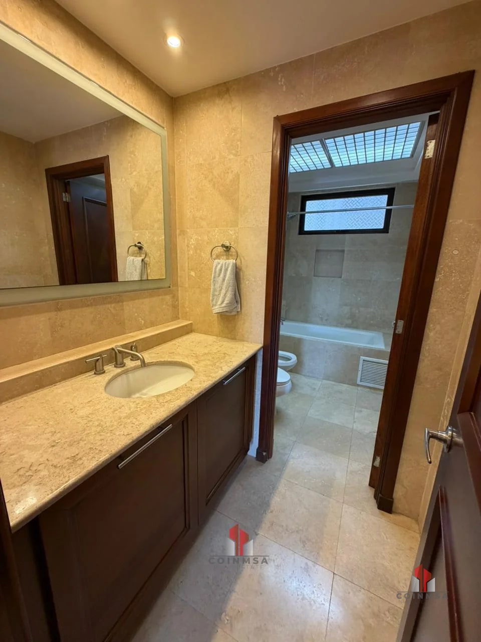 Apartamento en Renta zona 10 / Tiffany II - 8
