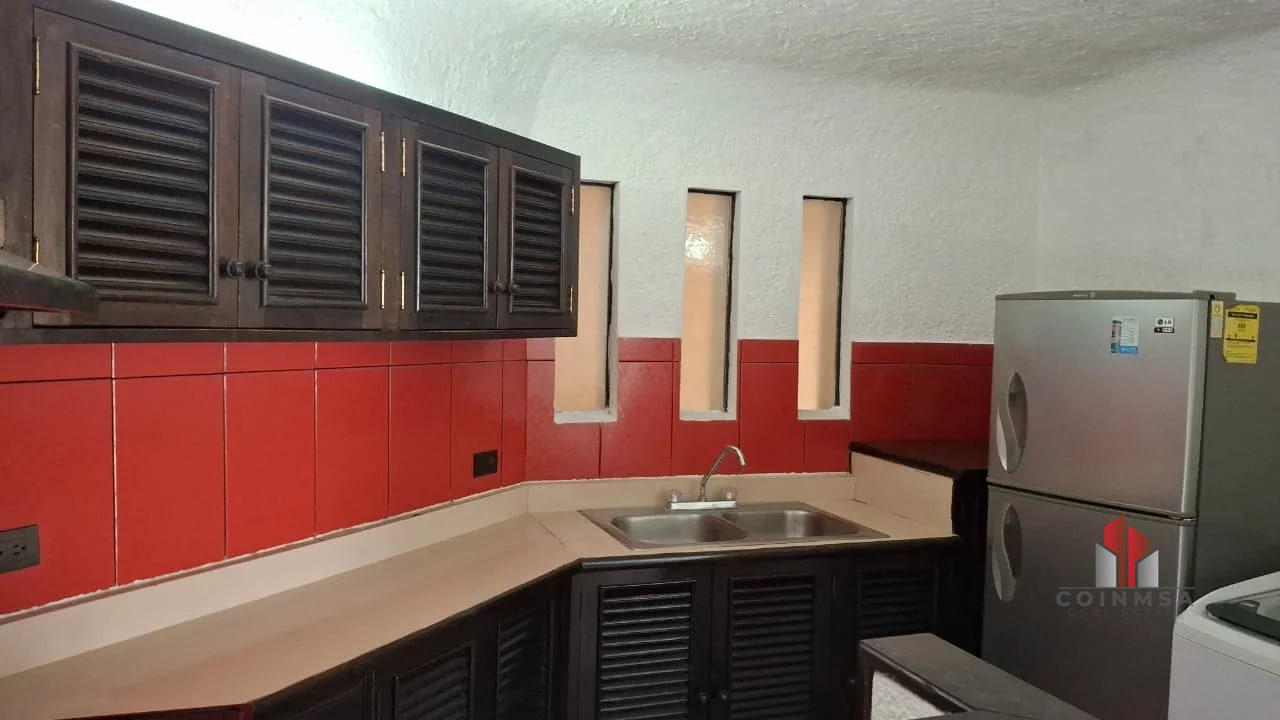 Apartamento semi-amueblado en Renta zona 10 - 2