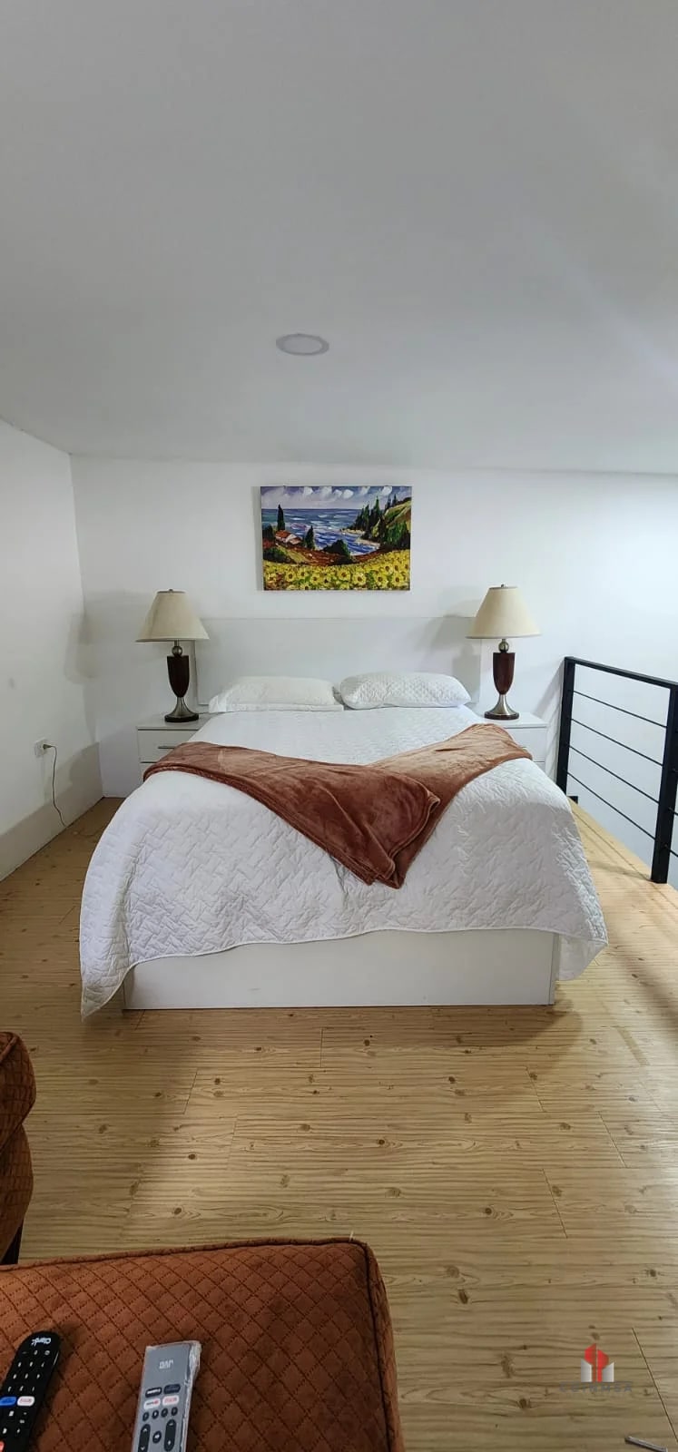 Apartamento amueblado tipo loft zona 10 / Oakland - 3