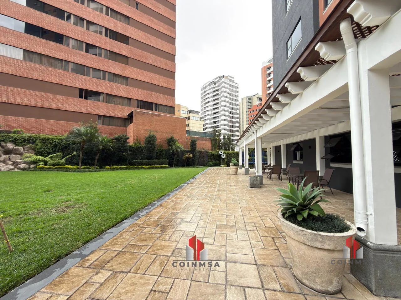 Apartamento amueblado en renta en zona 14 / Bellagio - 9