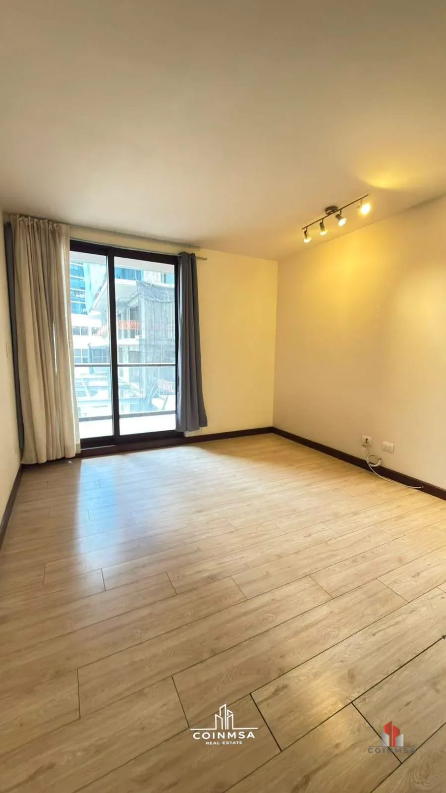 Apartamento en Renta zona 10 / Venti4 — Apartamento en Alquiler en Veinti4, Zona 10, Guatemala, Ciudad — foto 7 de 16