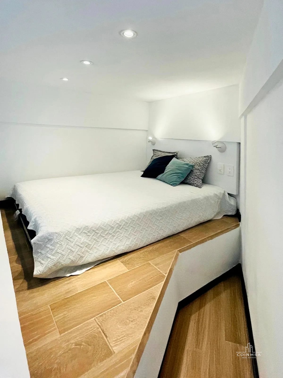 Renta de apartamento amueblado zona 10 — Apartamento en Alquiler en Urban Loft, Zona 10, Guatemala, Ciudad — foto 10 de 12