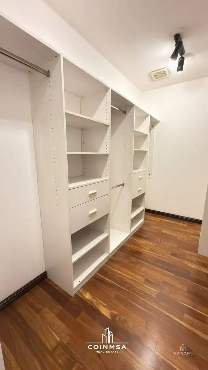 Apartamento en Renta zona 14 — Apartamento en Alquiler en Casa Alta, Zona 14, Guatemala, Ciudad — foto 10 de 15