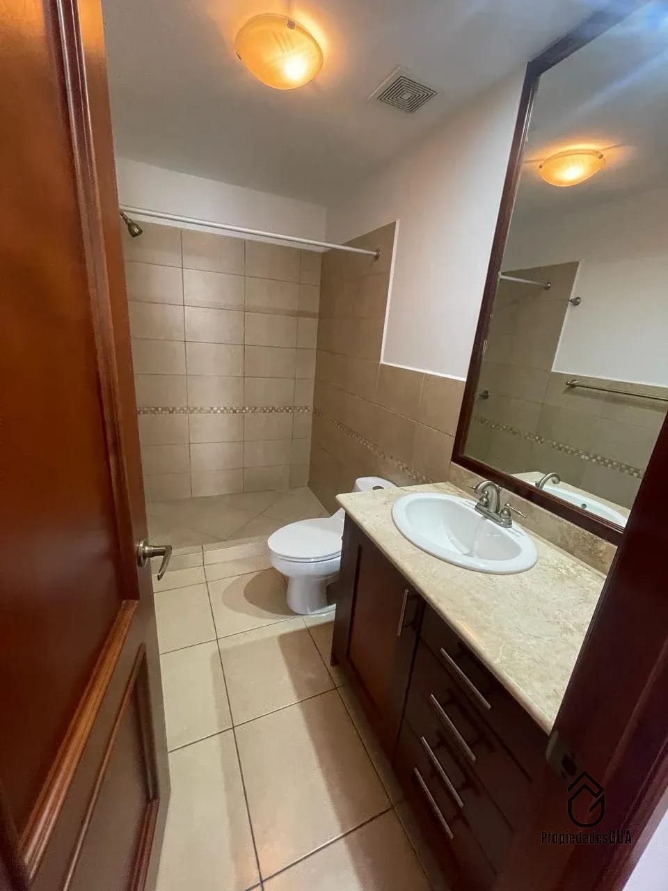 Apartamento lujoso en renta — Apartamento en Alquiler en Botticelli, Zona 15, Guatemala, Ciudad — foto 11 de 17