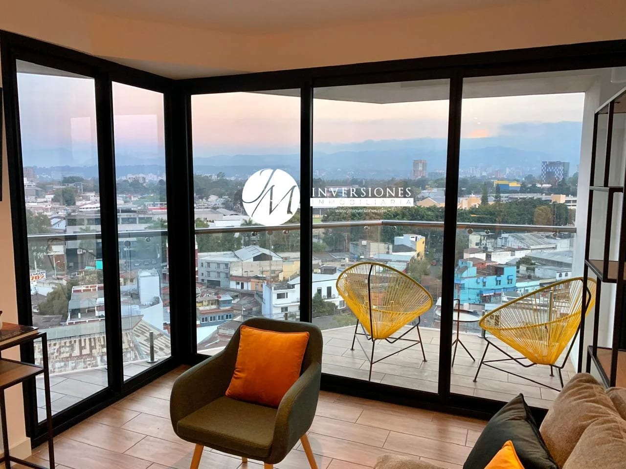 Apartamento en renta en zona 4 amueblado — Apartamento en Venta en Zona 4, Guatemala, Ciudad — foto 1 de 6