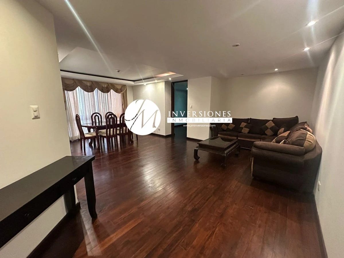 Apartamento en renta Amueblado en zona 10 — Apartamento en Alquiler en Zona 10, Guatemala, Ciudad — foto 2 de 10