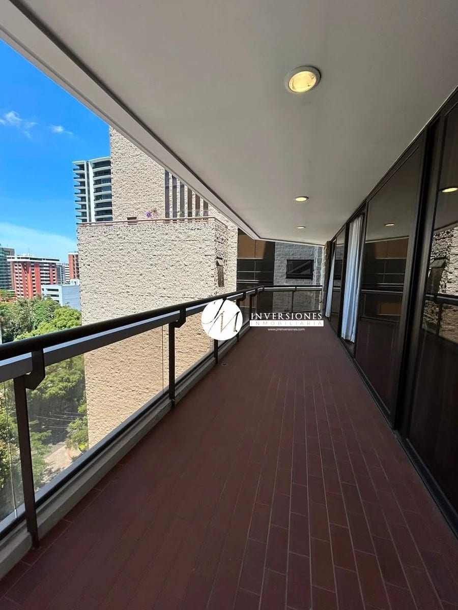 Apartamento en venta Amueblado en zona 10 — Apartamento en Venta en Zona 10, Guatemala, Ciudad — foto 5 de 17