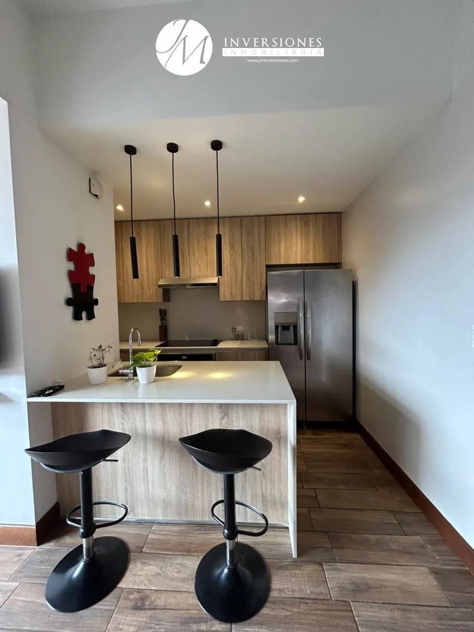 Apartamento en renta amueblado de 1 dormitorio Zona 10 — Apartamento en Alquiler en Zona 10, Guatemala, Ciudad — foto 1 de 16