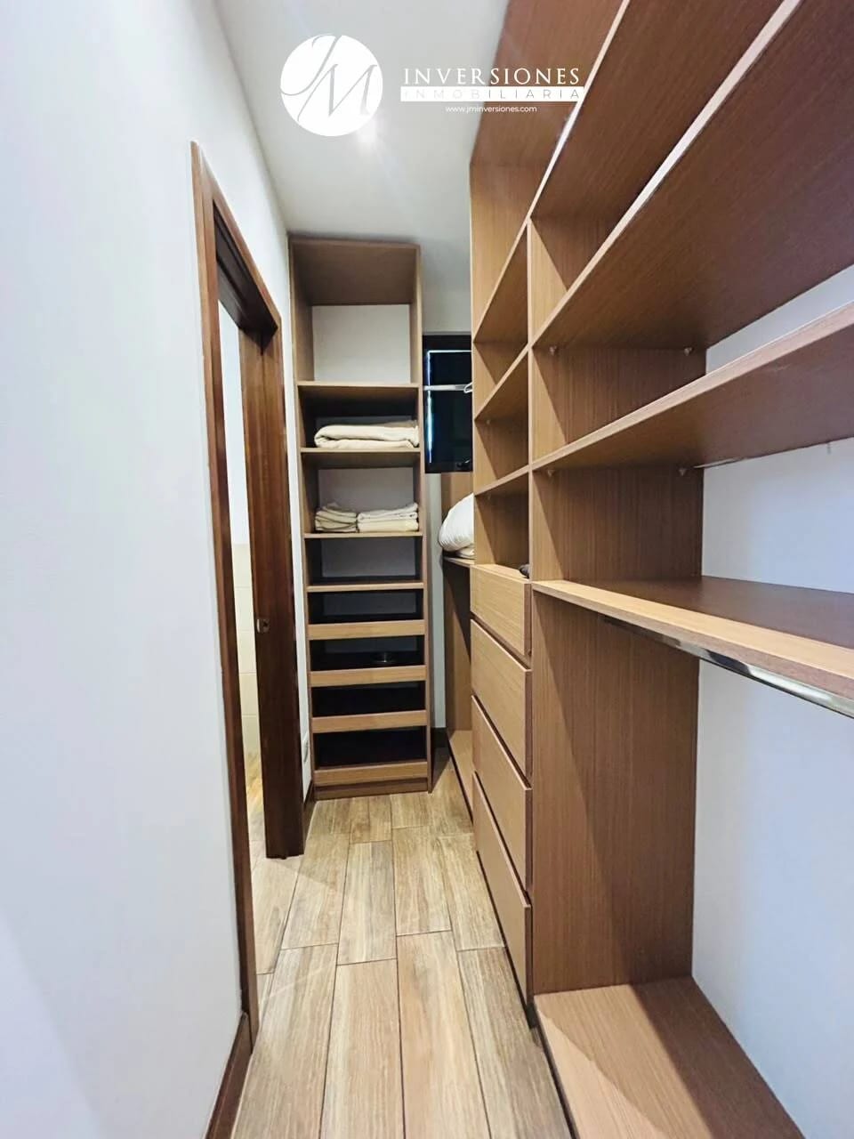 Apartamento en renta amueblado de 1 dormitorio Zona 10 — Apartamento en Alquiler en Zona 10, Guatemala, Ciudad — foto 6 de 16