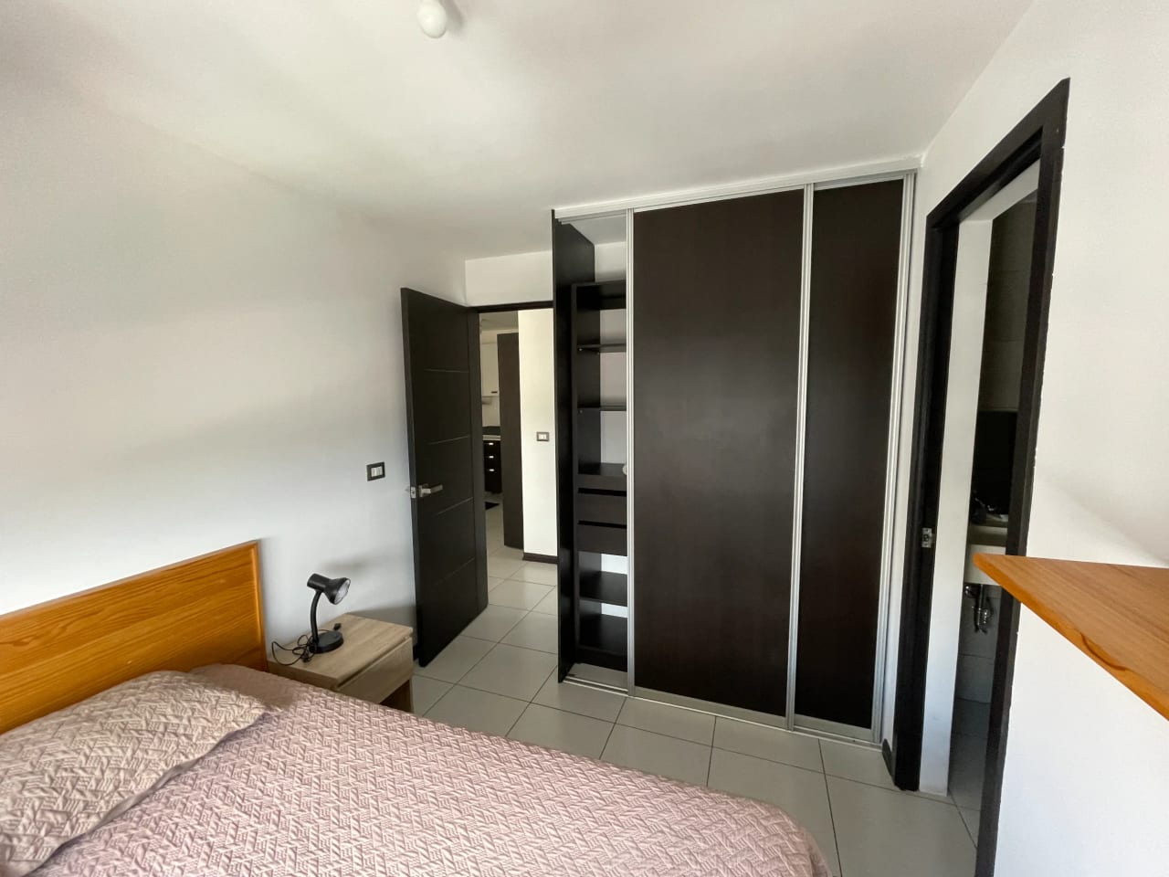 APARTAMENTO VISTAS DE LA FLORESTA. 2 HABITACIONES Q. 850,000 — Apartamento en Venta en Vistas de la floresta, Zona 4 Mixco, Guatemala, Ciudad — foto 11 de 12