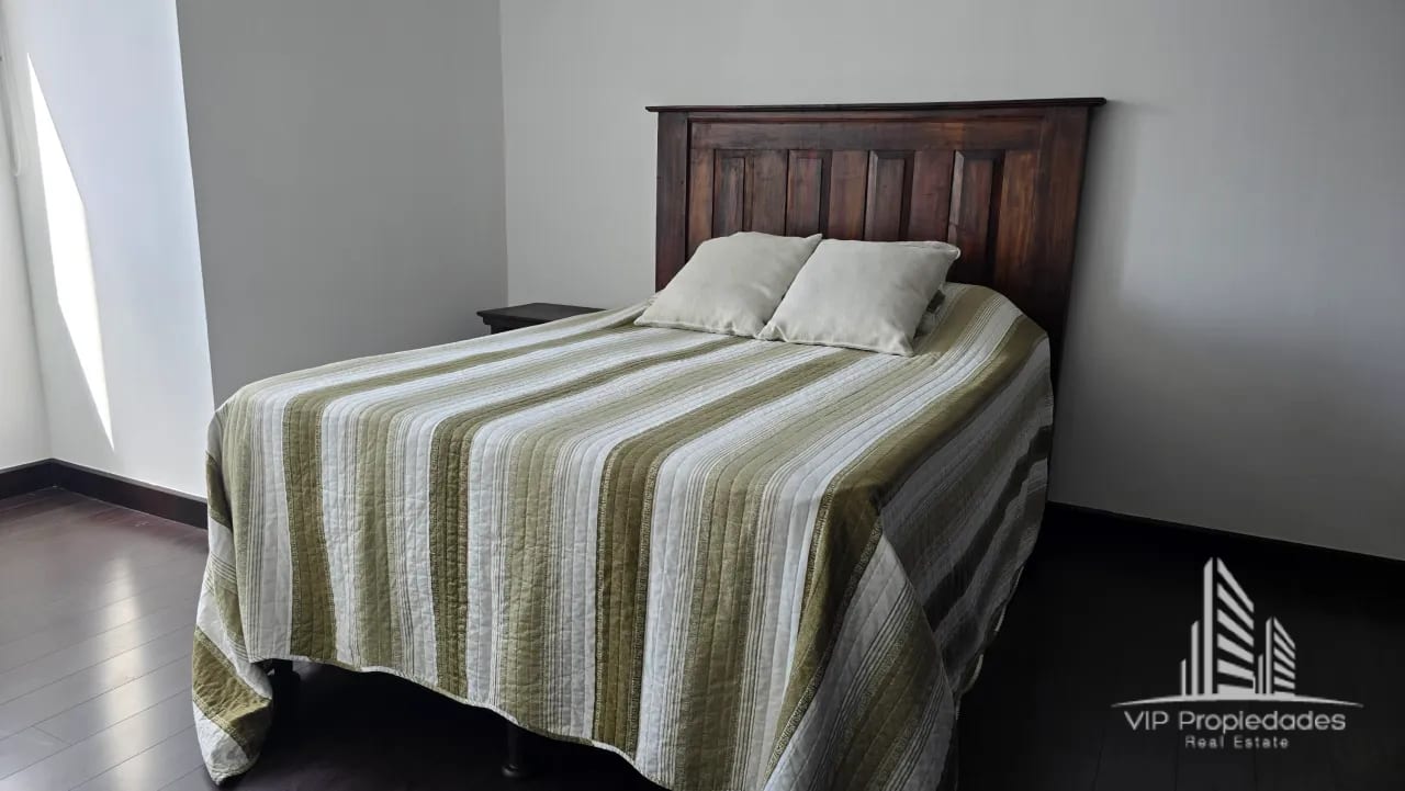 Apartamento amueblado en alquiler, Zona 14 — Apartamento en Alquiler en Catania, Zona 14, Guatemala, Ciudad — foto 7 de 13
