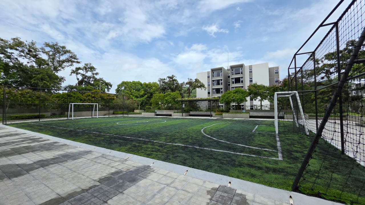 Apartamento en venta en zona 4 Mixco El Naranjo edificio Alegría. — Apartamento en Venta en Condado Naranjo, Zona 4 Mixco, Guatemala, Ciudad — foto 15 de 17