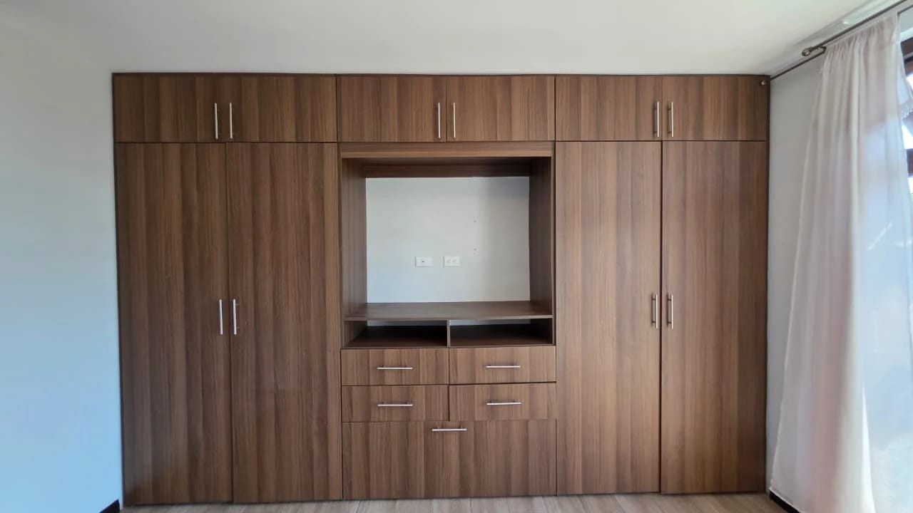 Apartamento en renta en Villas Granada Premium ll Santa Catarina Pin. — Apartamento en Alquiler en Villas Granada Premier 2, Santa Catarina Pinula, Guatemala, Ciudad — foto 12 de 17