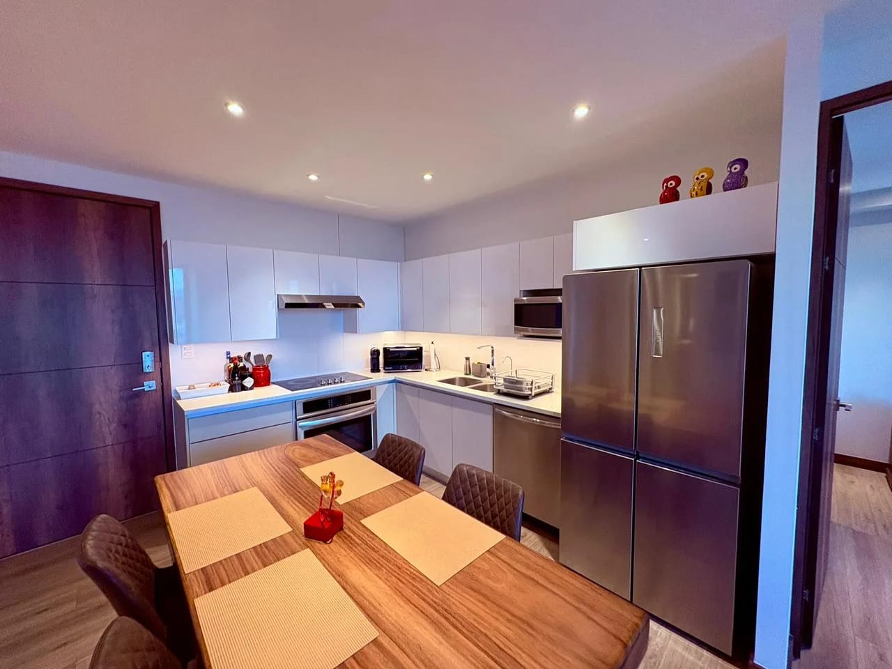 Apartamento Amueblado en zona 13 — Apartamento en Venta en Zona 13, Guatemala, Ciudad — foto 3 de 11