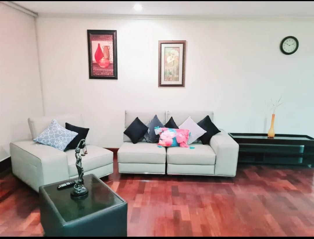 Apartamento en zona 10 — Apartamento en Alquiler en Zona 10, Guatemala, Ciudad — foto 1 de 5
