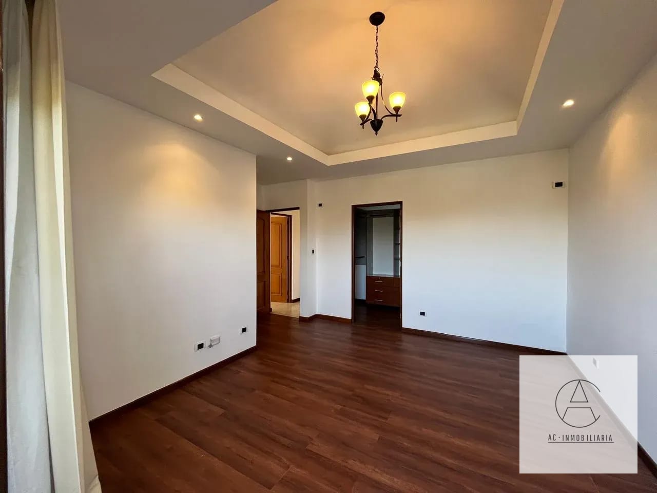 Apartamento en Renta, Edificio Robledal zona 15 — Apartamento en Alquiler en El Robledal, Zona 15, Guatemala, Ciudad — foto 6 de 10