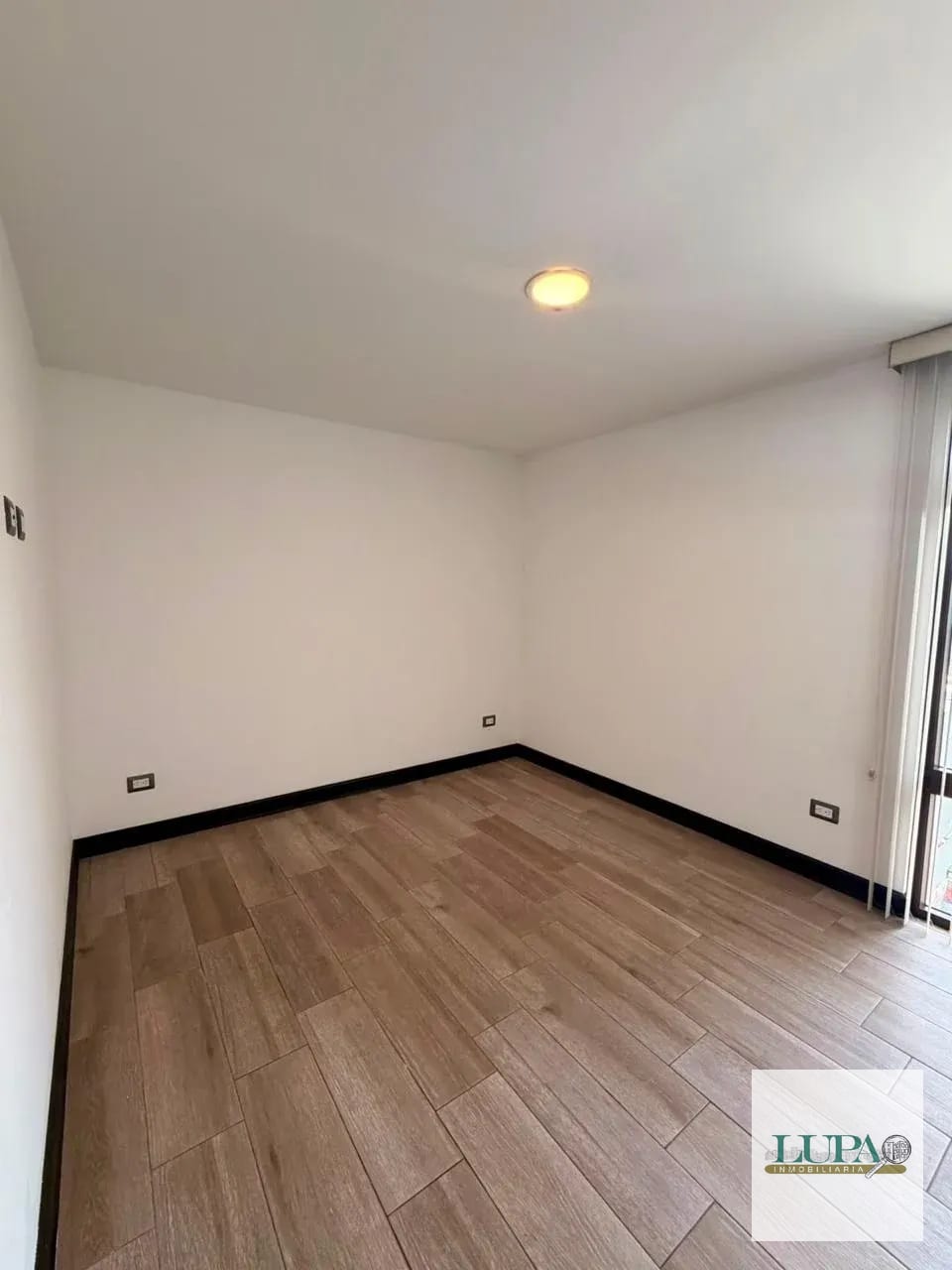 APARTAMENTO EN ALQUILER EDIFICIO 3-15 ZONA 13 — Apartamento en Alquiler en Zona 13, Guatemala, Ciudad — foto 1 de 11