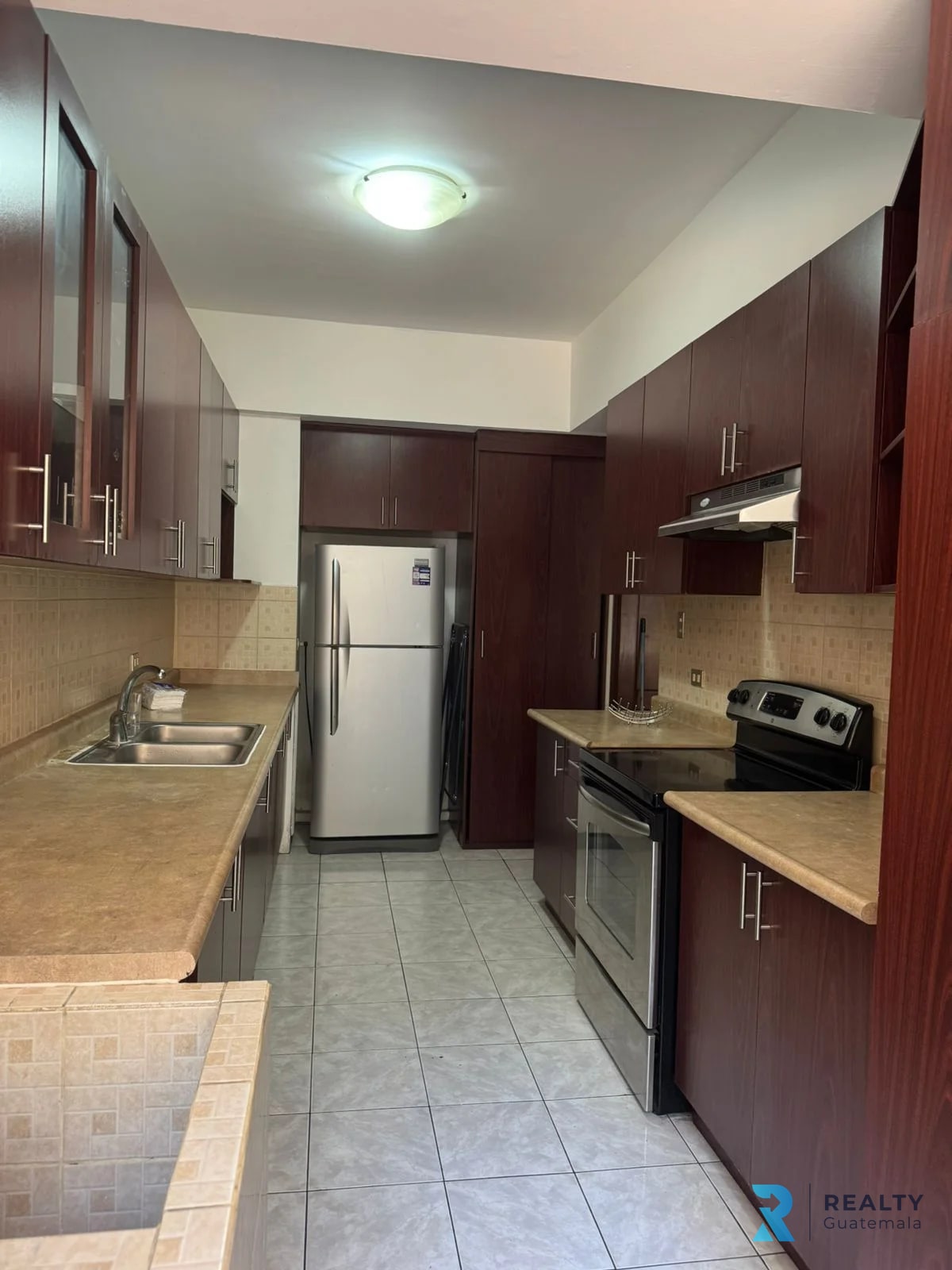 RENTO Apartamento Santa Clara II, Zona 10 - 7