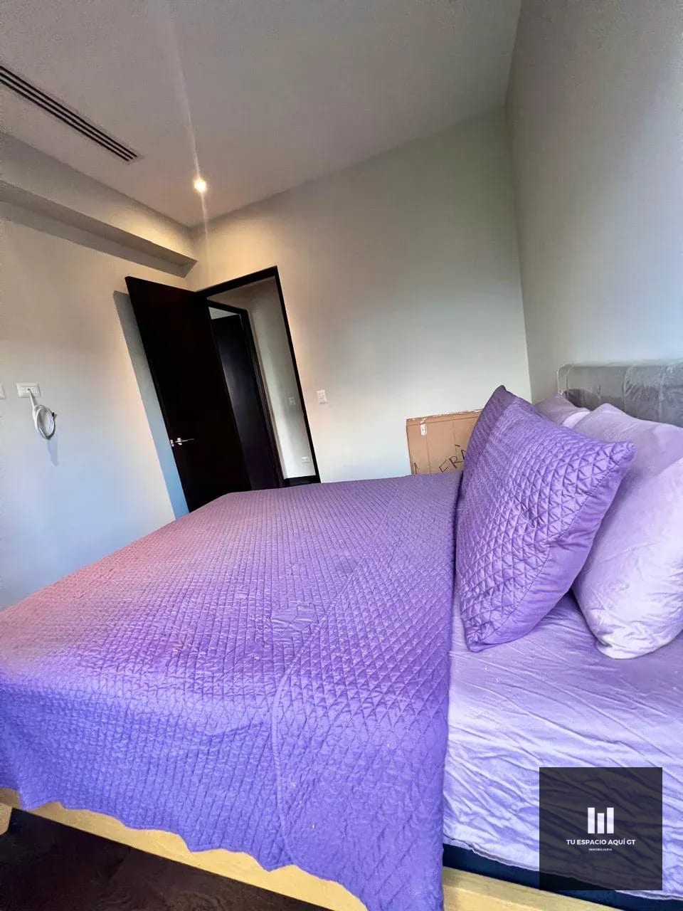 Precioso Apartamento Amueblado De LujoEn Renta En Zona 14 — Apartamento en Alquiler en Santa Inés, Zona 14, Guatemala, Ciudad — foto 5 de 11