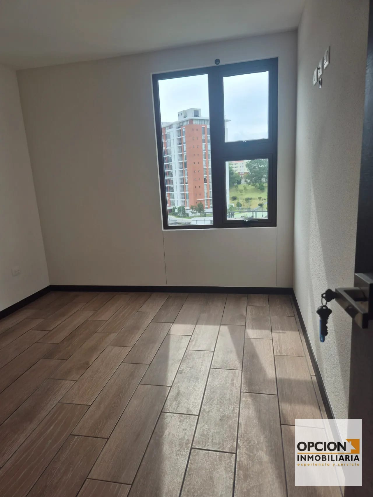 Rento Apartamento Z. 16. San Isidro 2021 T4 — Apartamento en Alquiler en San Isidro 20/21, Zona 16, Guatemala, Ciudad — foto 4 de 9