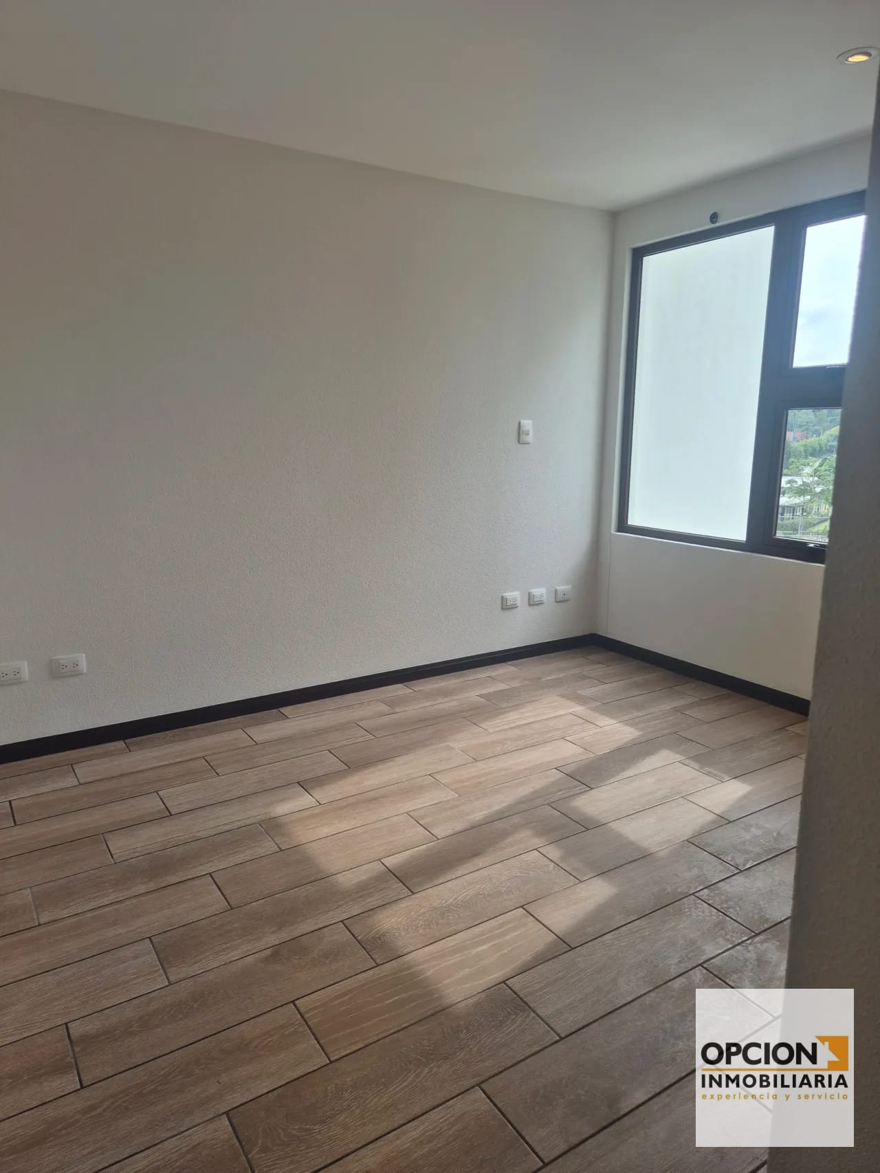 Rento Apartamento Z. 16. San Isidro 2021 T4 — Apartamento en Alquiler en San Isidro 20/21, Zona 16, Guatemala, Ciudad — foto 5 de 9