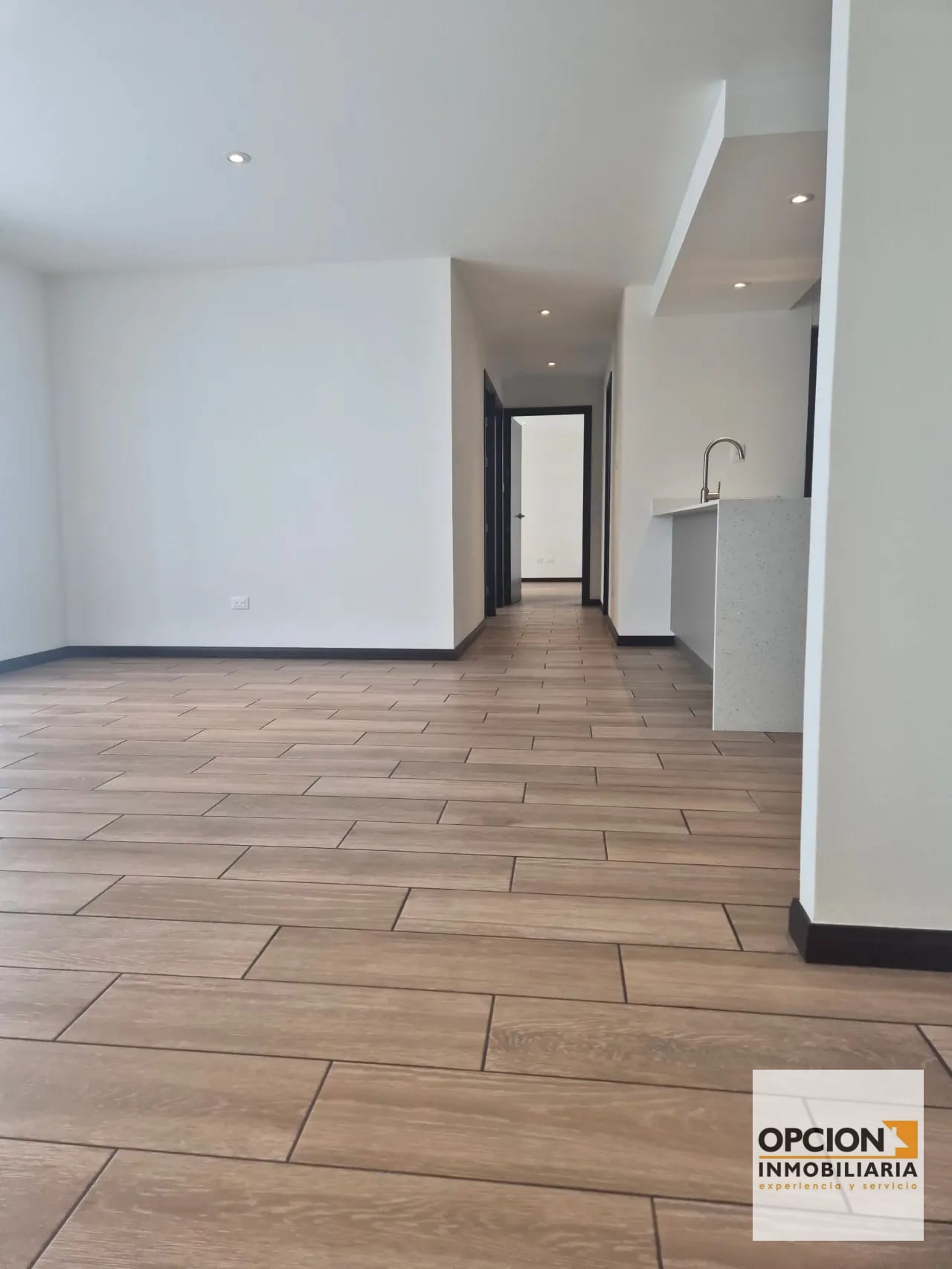 Rento Apartamento Z. 16 San Isidro 2021 T4 (copia) — Apartamento en Alquiler en San Isidro 20/21, Zona 16, Guatemala, Ciudad — foto 4 de 12