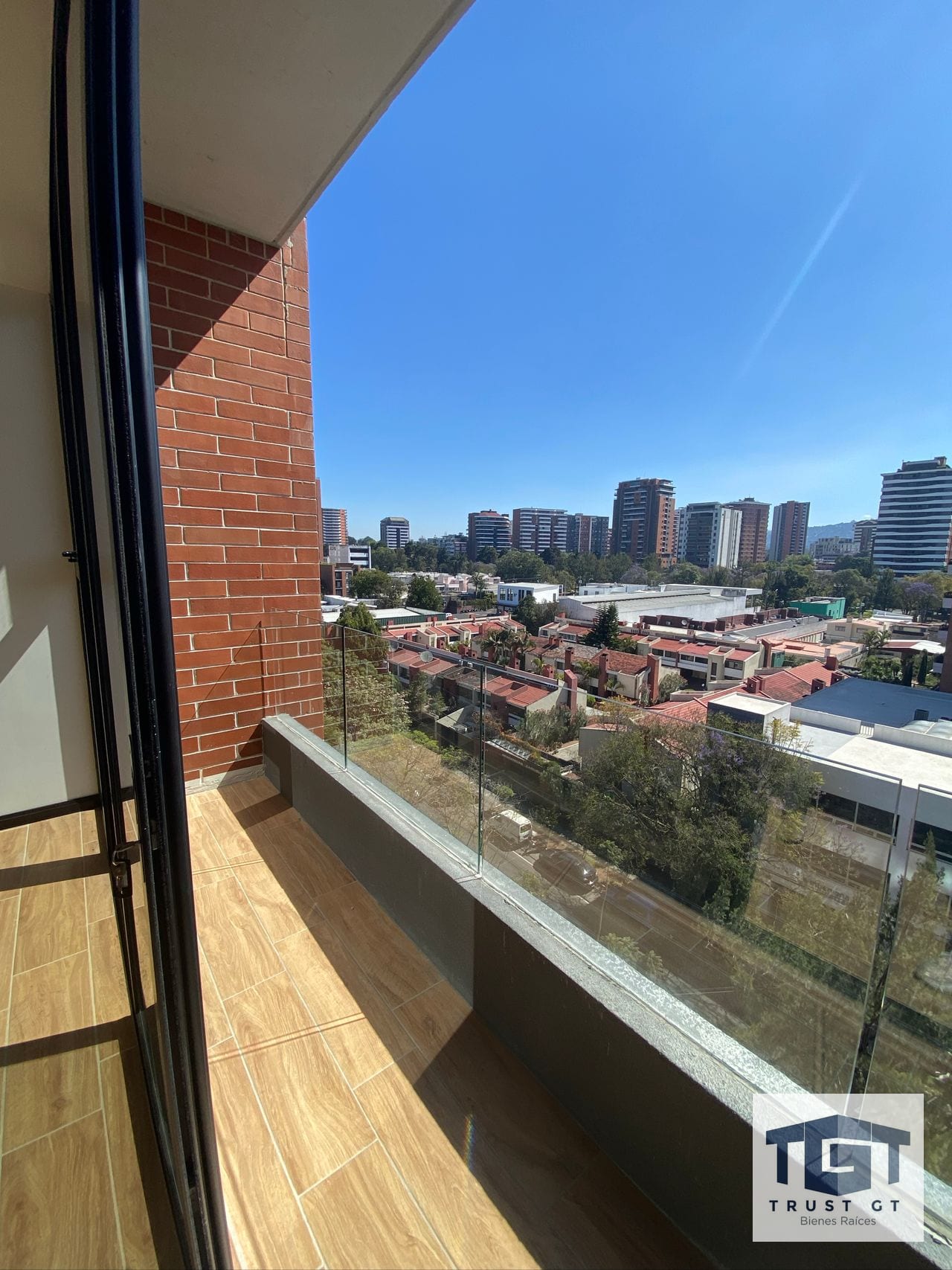 Apartamento en renta zona 13, Essenza — Apartamento en Alquiler en Zona 13, Guatemala, Ciudad — foto 4 de 9