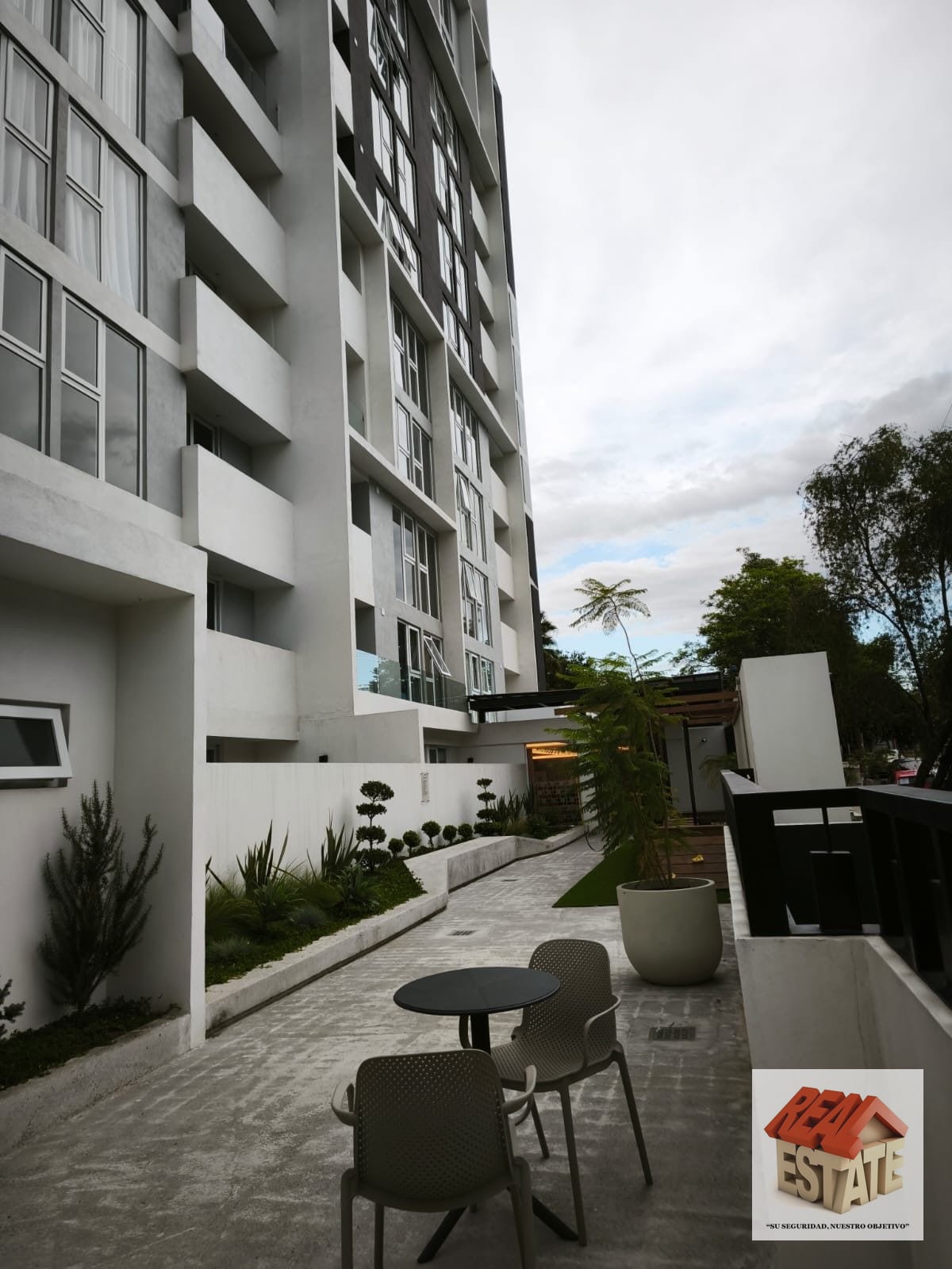 Monte María 1 Edificio INITI con/sin muebles — Apartamento en Alquiler en Prados de Monte María, Zona 12, Guatemala, Ciudad — foto 4 de 8