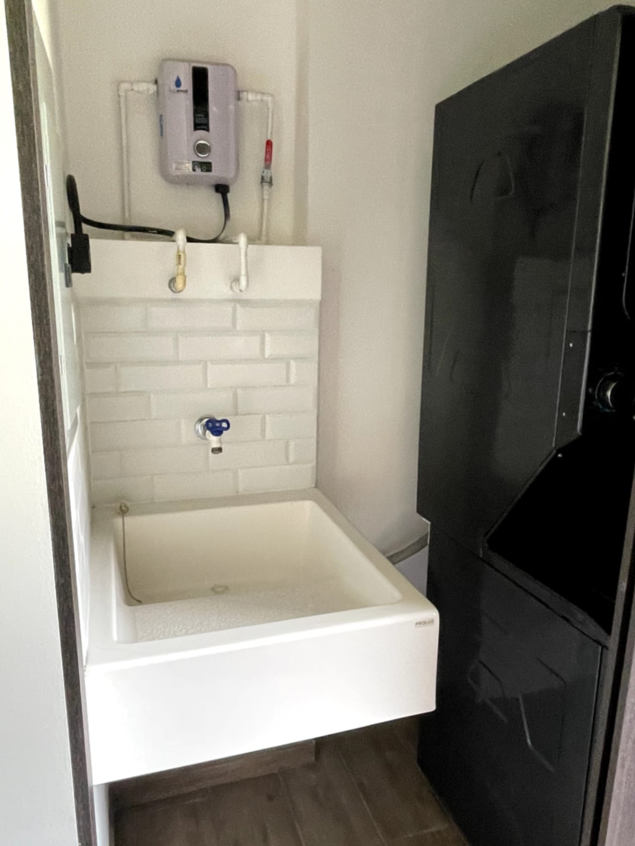 Rento Preciosa Villa en Alegria Condado Naranjo — Apartamento en Alquiler en Condado Naranjo, Zona 4 Mixco, Guatemala, Ciudad — foto 7 de 16