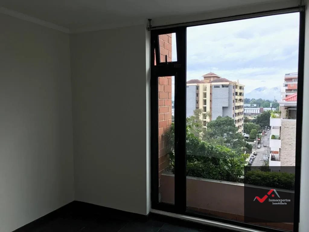 Penthouse en Renta | Condominio Plaza San Marco Zona 10 — Apartamento en Alquiler en Zona 10, Guatemala, Ciudad — foto 4 de 10