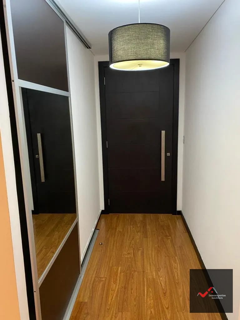 Apartamento en Renta Torre 14 Zona 14 — Apartamento en Alquiler en Zona 14, Guatemala, Ciudad — foto 5 de 13