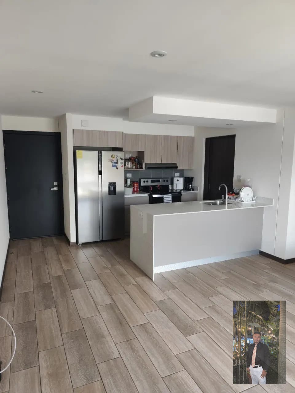 bello apartamento en venta, exclusivo en zona 16 — Apartamento en Venta en Zona 16, Guatemala, Ciudad — foto 11 de 15