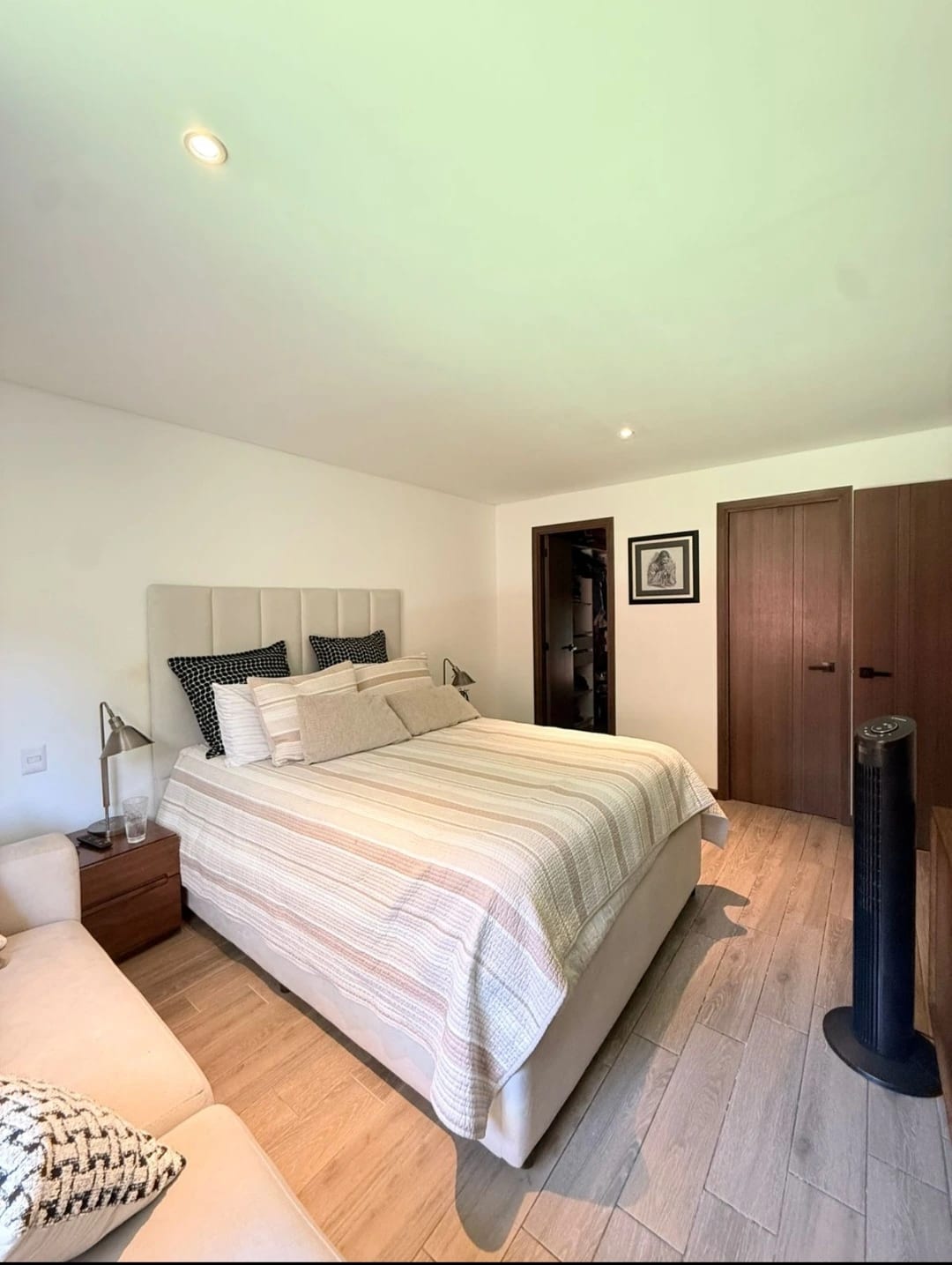 Vendo amplio y moderno apartamento en Z.13, Ave. Las Américas — Apartamento en Venta en Inara Americas, Zona 13, Guatemala, Ciudad — foto 3 de 9
