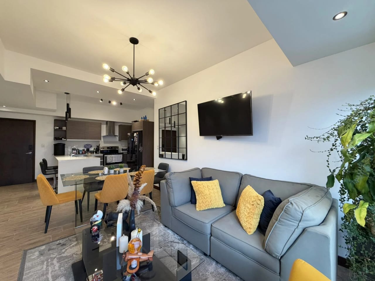 Vendo amplio apartamento en zona 10 — Apartamento en Venta en Casalini Diagonal 6, Zona 10, Guatemala, Ciudad — foto 7 de 13