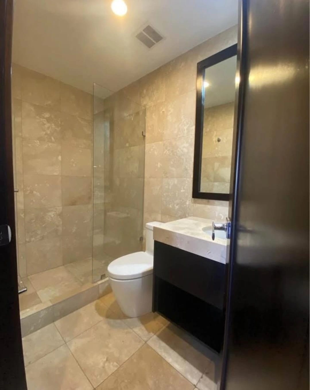 Vendo amplio apartamento en zona 14 Lantana — Apartamento en Venta en Lantana, Zona 14, Guatemala, Ciudad — foto 7 de 10