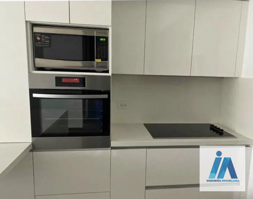 APARTAMENTO AMUEBLADO EN ALQUILER 📍 Edificio AVIA, Zona 10 — Apartamento en Alquiler en Zona 10, Guatemala, Ciudad — foto 3 de 8
