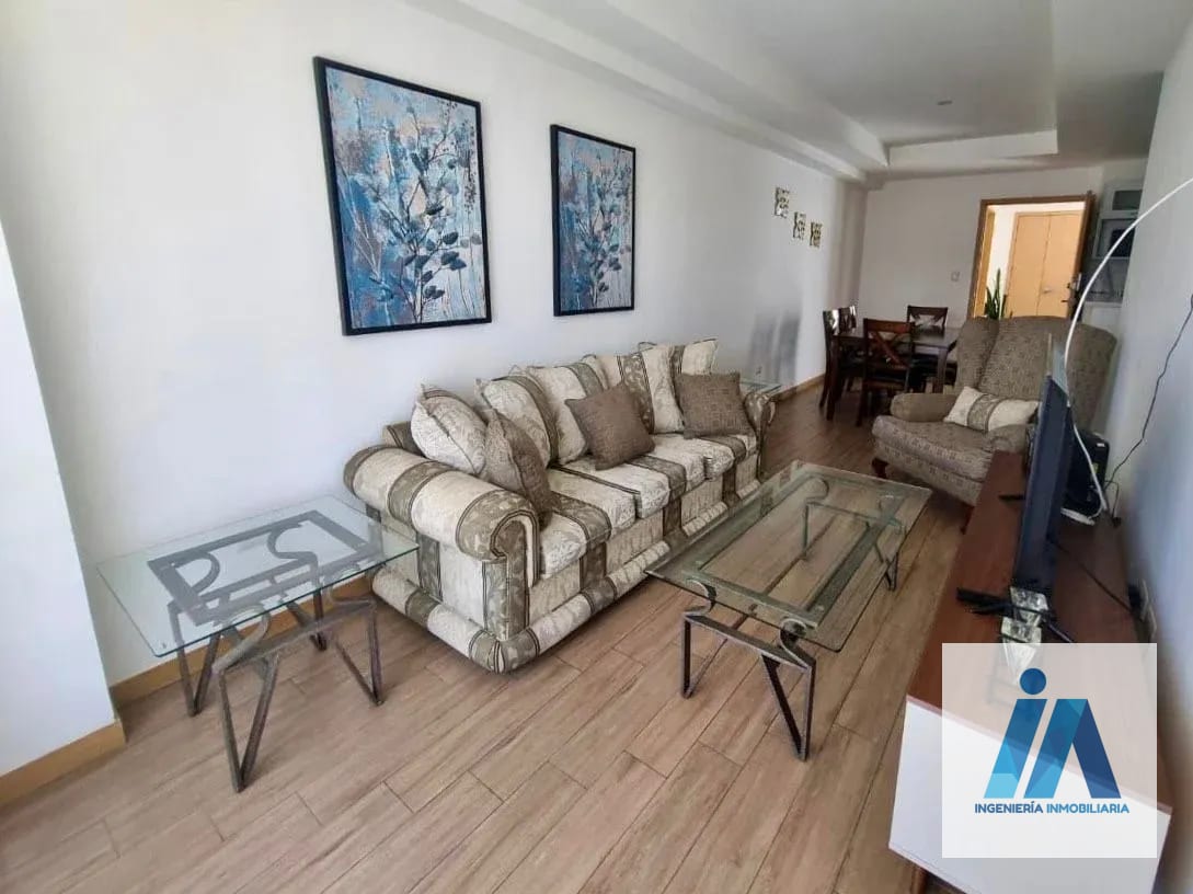 APARTAMENTO AMUEBLADO EN ALQUILER📍 Edificio City Haus, Zona 10 — Apartamento en Alquiler en Zona 10, Guatemala, Ciudad — foto 2 de 9