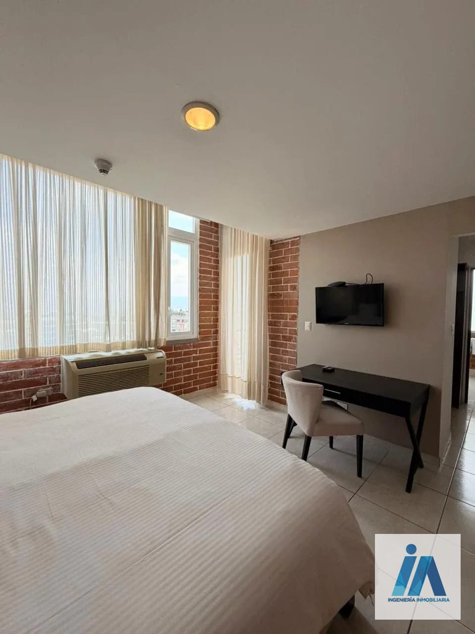 APARTAMENTO AMUEBLADO EN ALQUILER 📍Edificio Adriatika, Zona 14 — Apartamento en Alquiler en Zona 14, Guatemala, Ciudad — foto 10 de 13