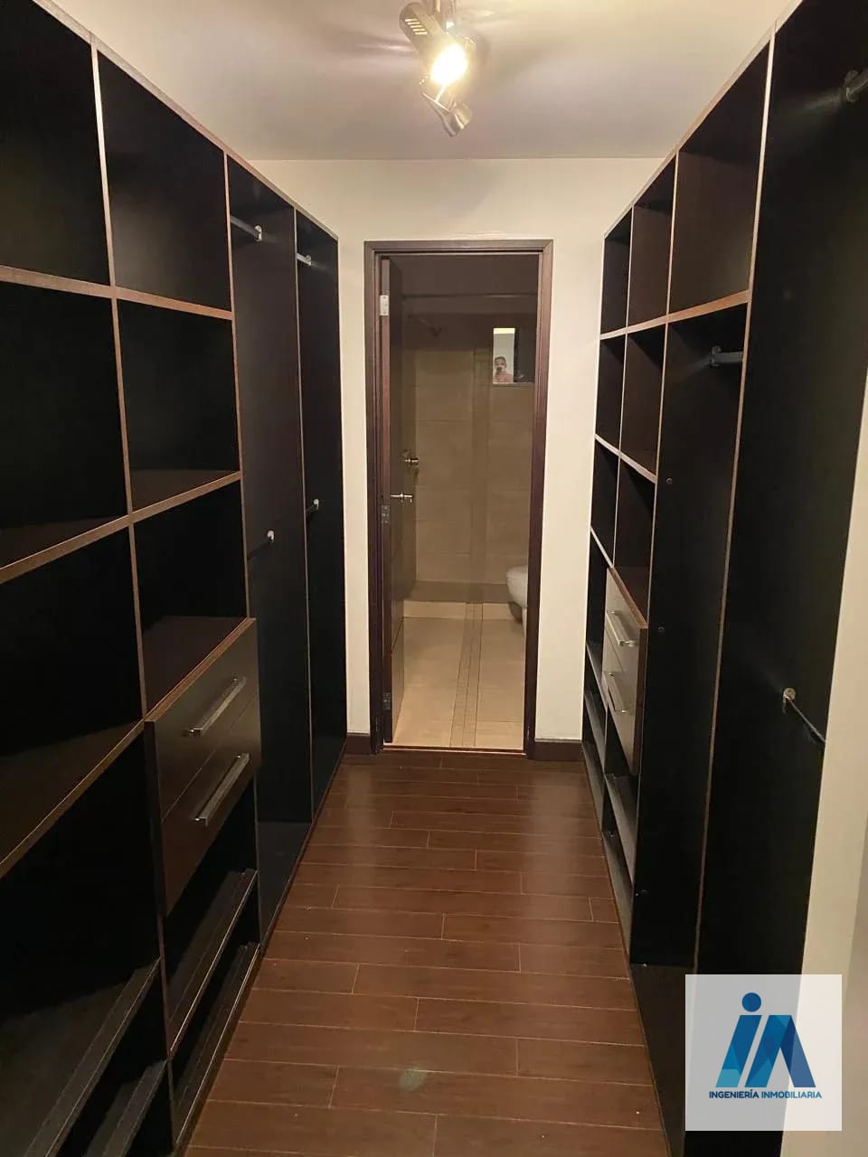 APARTAMENTO EN ALQUILER📍Edificio Attica I , Zona 14 — Apartamento en Venta en Attica, Zona 14, Guatemala, Ciudad — foto 8 de 10
