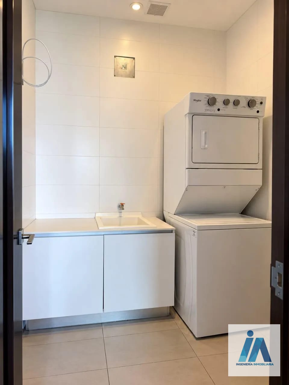 APARTAMENTO EN ALQUILER 📍 Edificio Echo, Zona 14 — Apartamento en Alquiler en Zona 14, Guatemala, Ciudad — foto 13 de 17