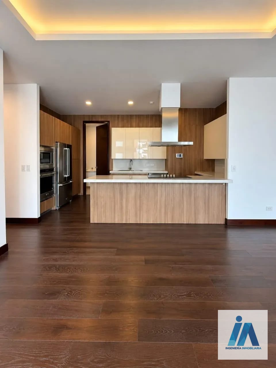 APARTAMENTO EN ALQUILER 📍Edificio Echo, Zona 14 — Apartamento en Alquiler en Zona 14, Guatemala, Ciudad — foto 3 de 17