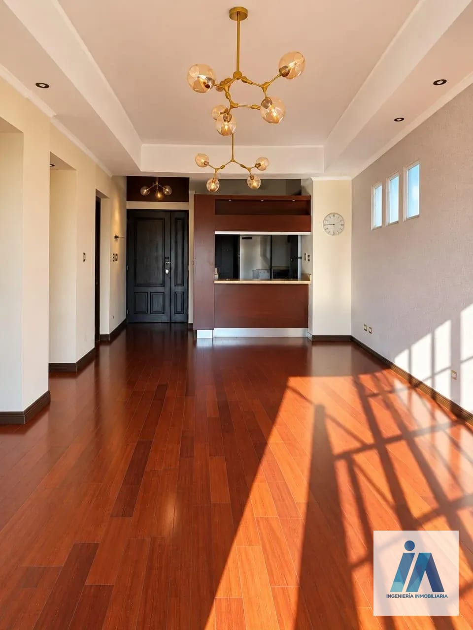 APARTAMENTO EN ALQUILER 📍 Edificio La Vistas, Zona 16 — Apartamento en Alquiler en Zona 16, Guatemala, Ciudad — foto 3 de 13