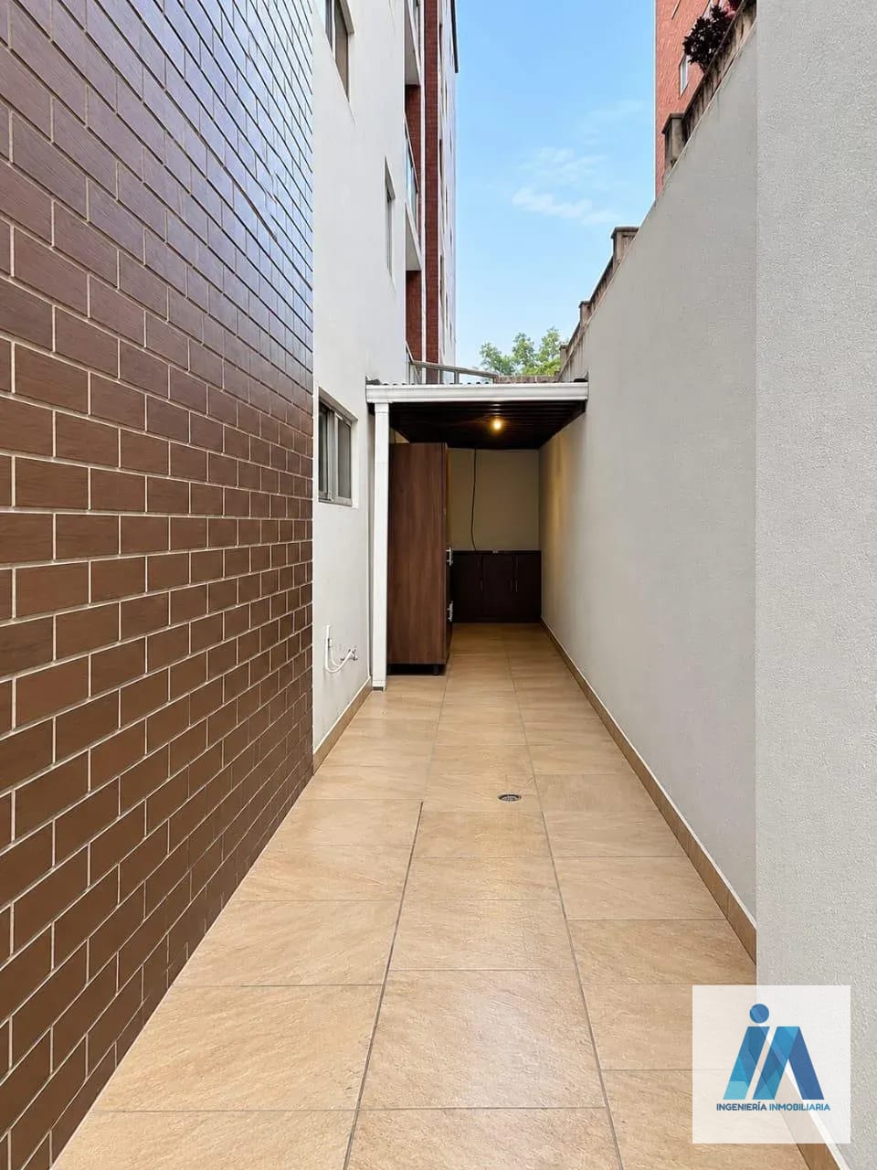 APARTAMENTO EN ALQUILER 📍 Edificio Alhambra, Zona 15 — Apartamento en Alquiler en Zona 15, Guatemala, Ciudad — foto 14 de 15