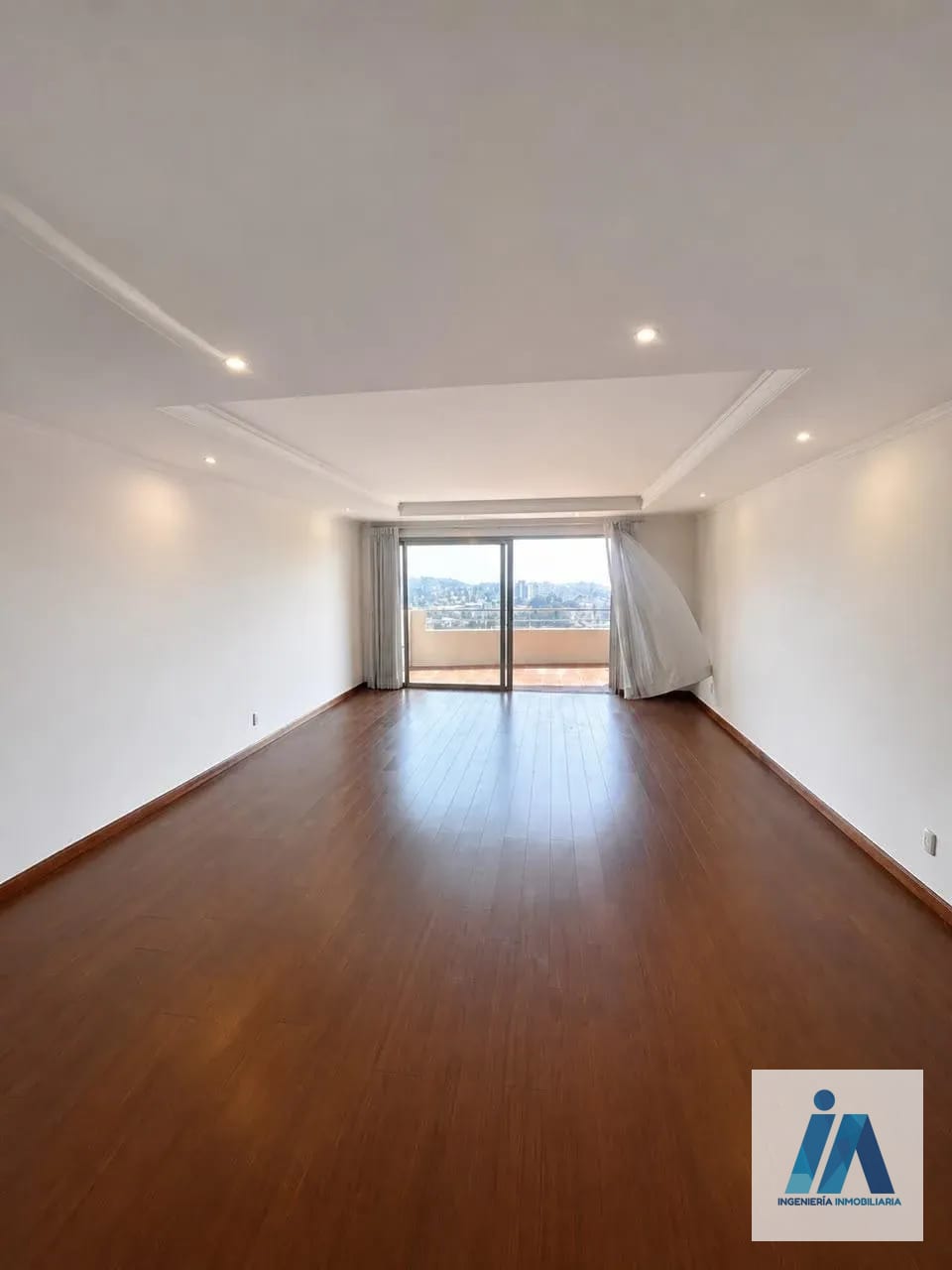 APARTAMENTO EN ALQUILER 📍 Edificio Botticelli, Zona 15 — Apartamento en Alquiler en Zona 15, Guatemala, Ciudad — foto 4 de 9