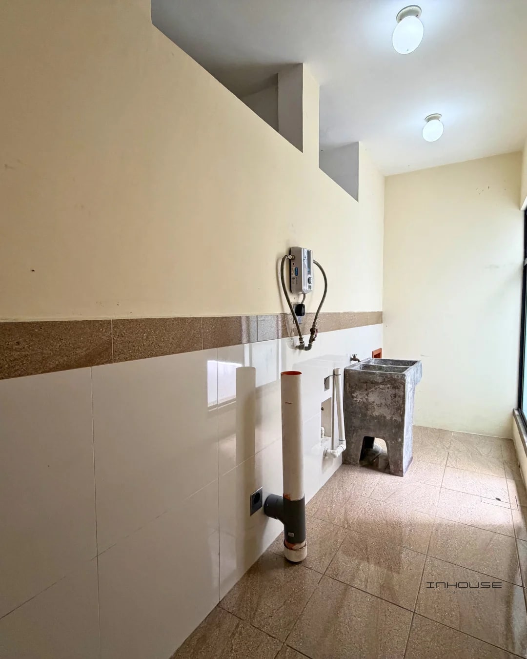 APARTAMENTO EN RENTA MUXBAL EN EXCELENTE UBICACIÓN. AMBIENTES AMPLIOS Y VENTILADOS. - 5